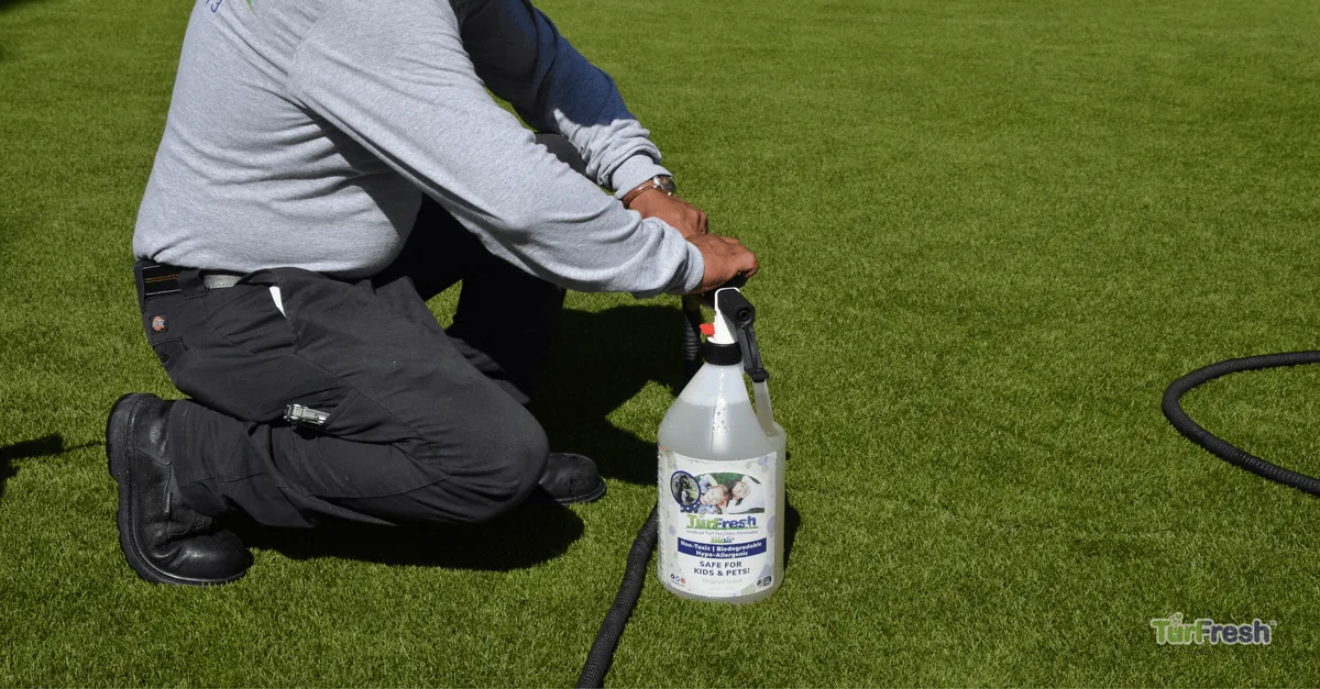 How to Clean Artificial Turf: Step-by-Step Guide for Pet Owners