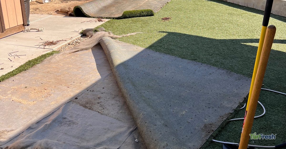Artificial Turf Lifting at the Edges: Causes and Fixes